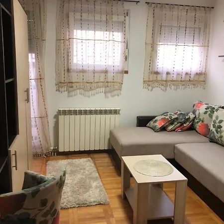 Apartment M Bistricka *